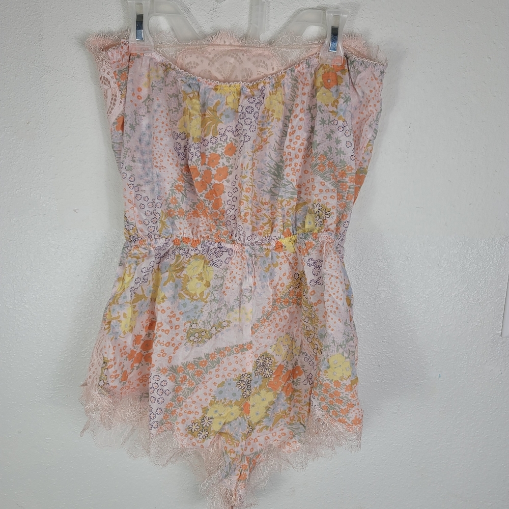 Victoria Secret Sexy Sleepwear One Piece Floral Lace Romper Strapless Sz Small - Picture 5 of 11